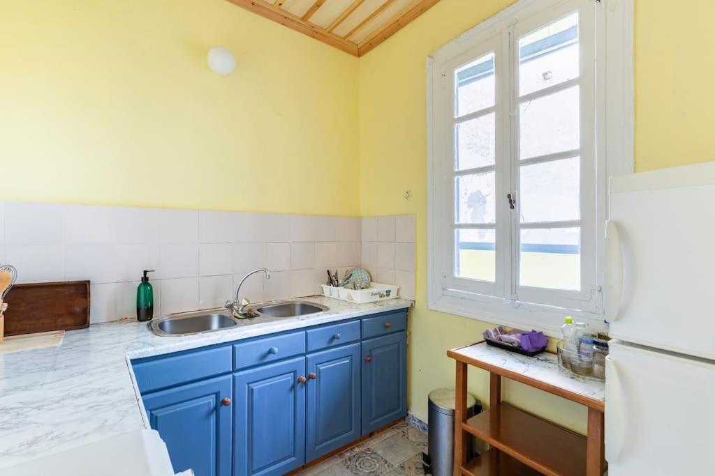 Traditional House At Koroni Near Beach Exterior photo
